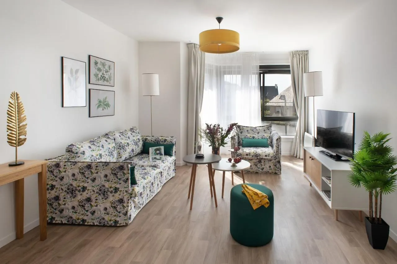 Residence Services Seniors Domitys - La Belle Epoque Dinard Aparthotel