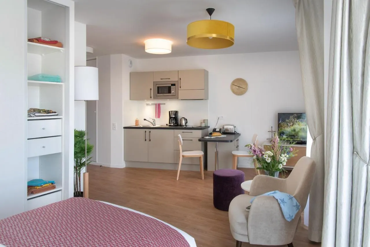Residence Services Seniors Domitys - La Belle Epoque Dinard France