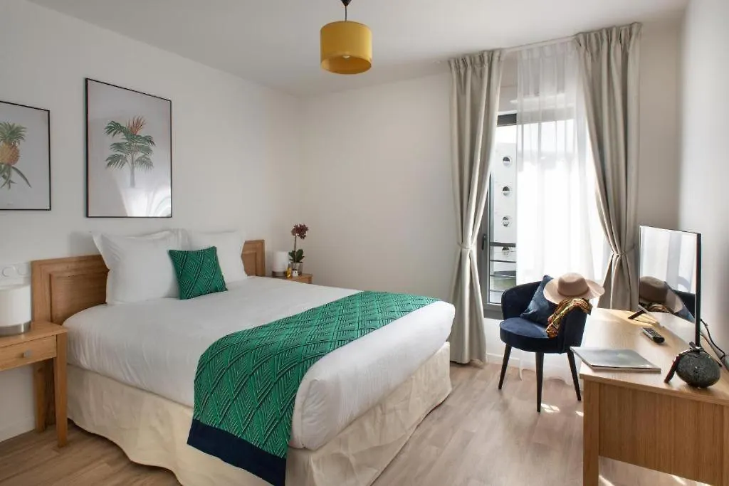 Residence Services Seniors Domitys - La Belle Epoque Dinard Aparthotel
